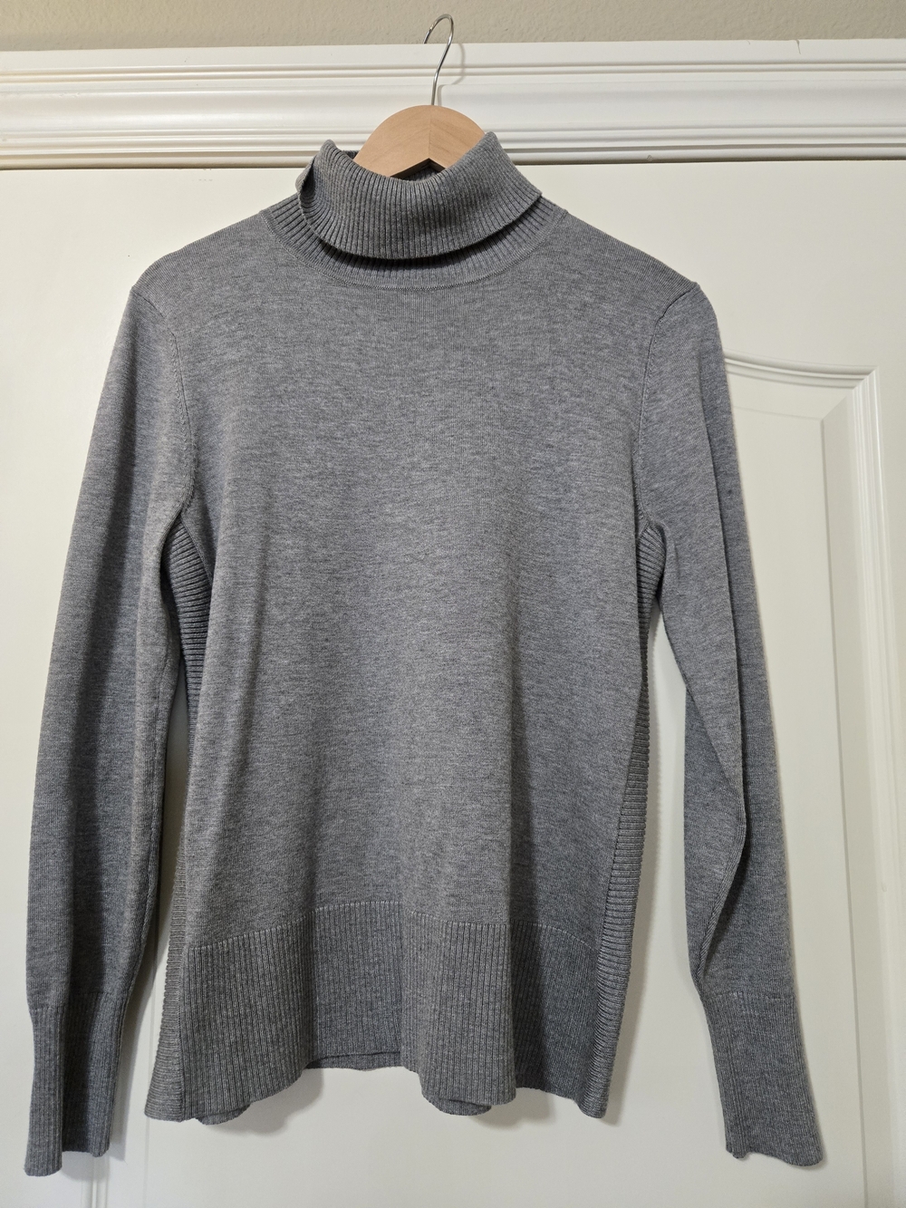 Cable & Gauge Women's Gray Turtleneck Sweater Soft Cozy Business Casual